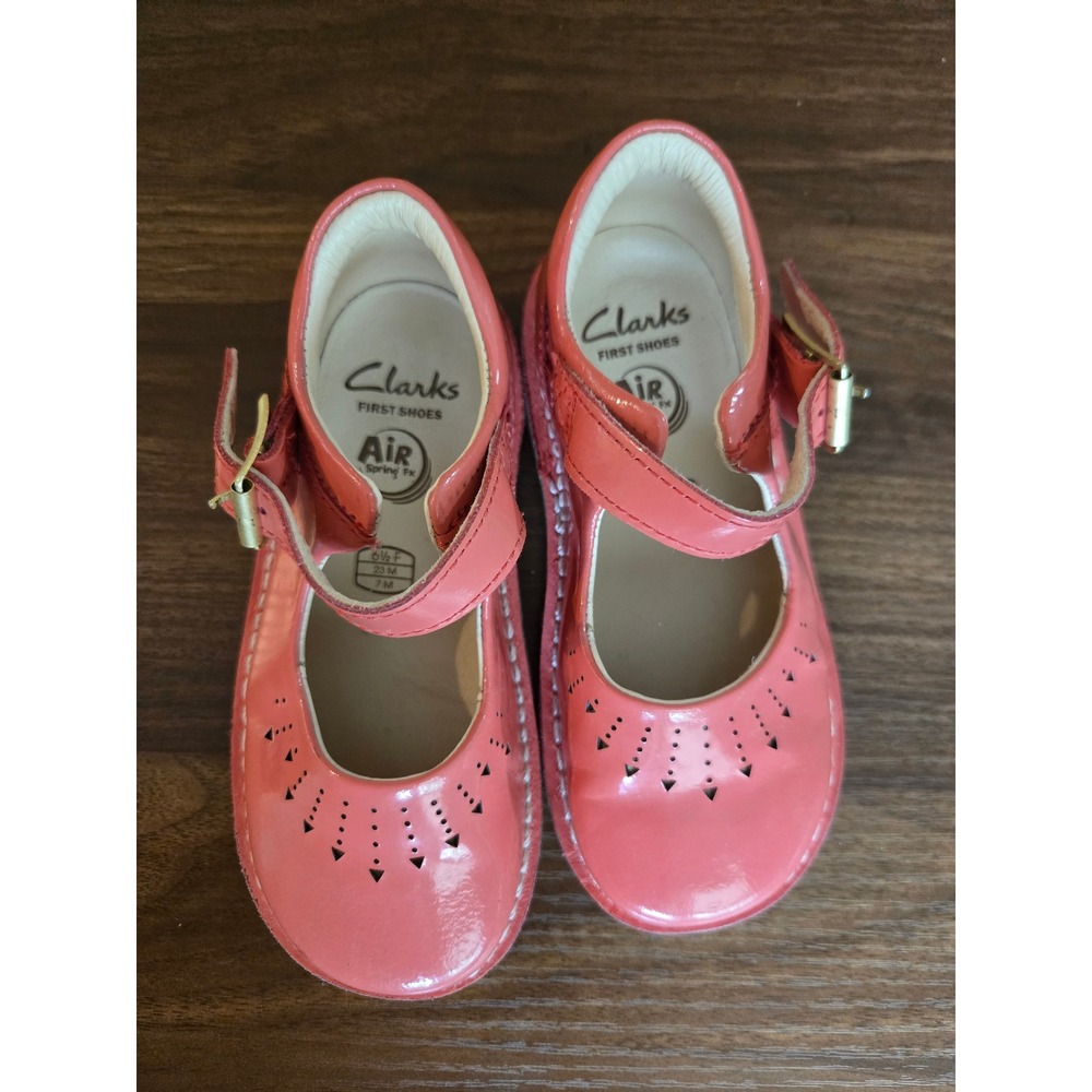 Clarks FirstShoes Coral Pink Patent Leather Mary Jane Air Spring FX Kids Size 7M